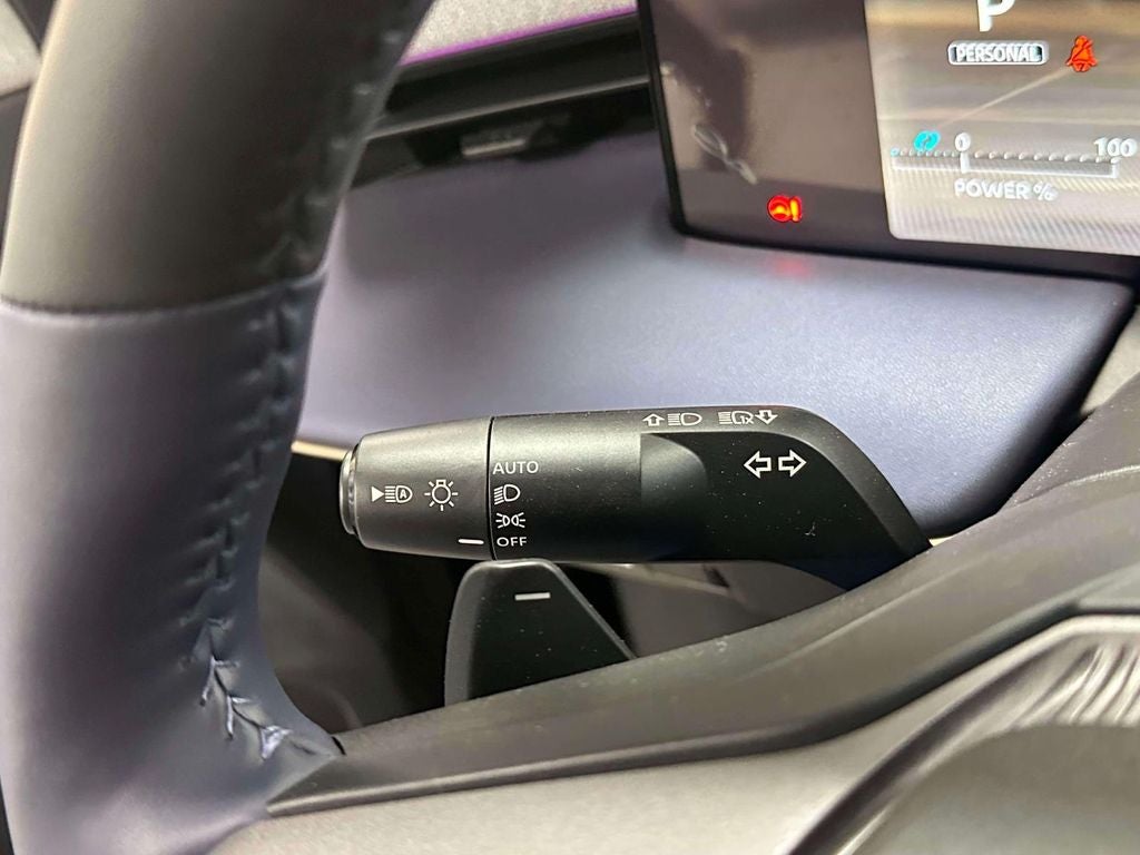 2026 Nissan LEAF Platinum+