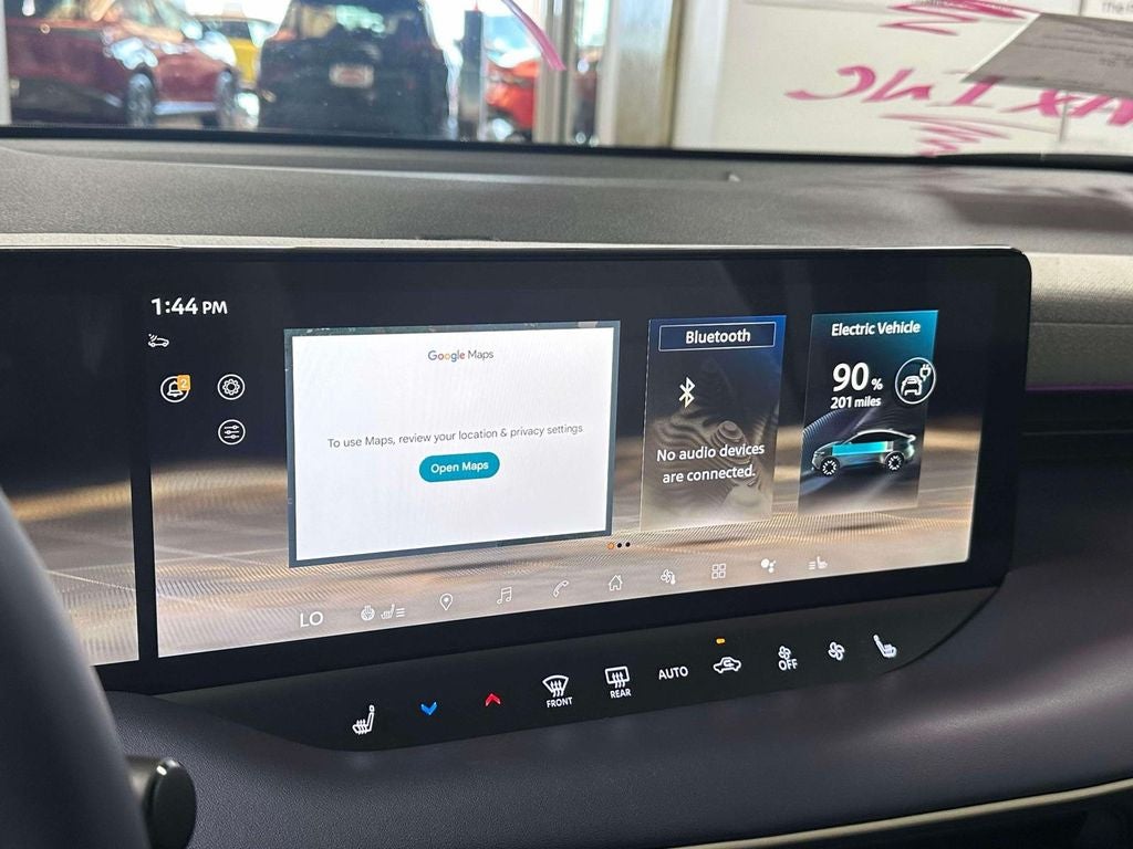 2026 Nissan LEAF Platinum+