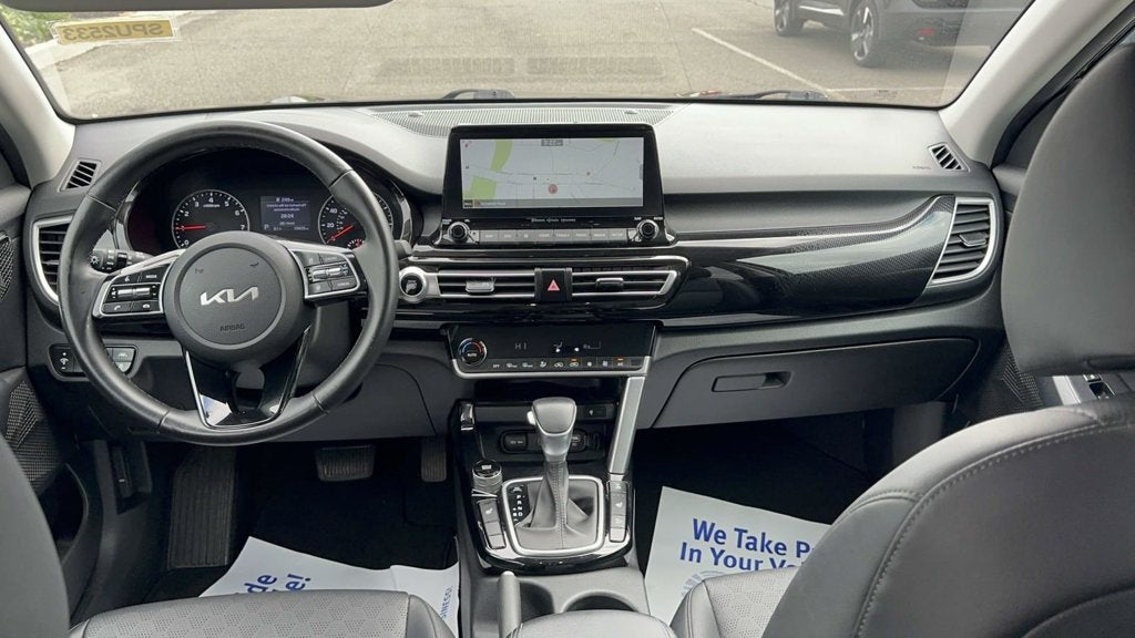 2022 Kia Seltos EX