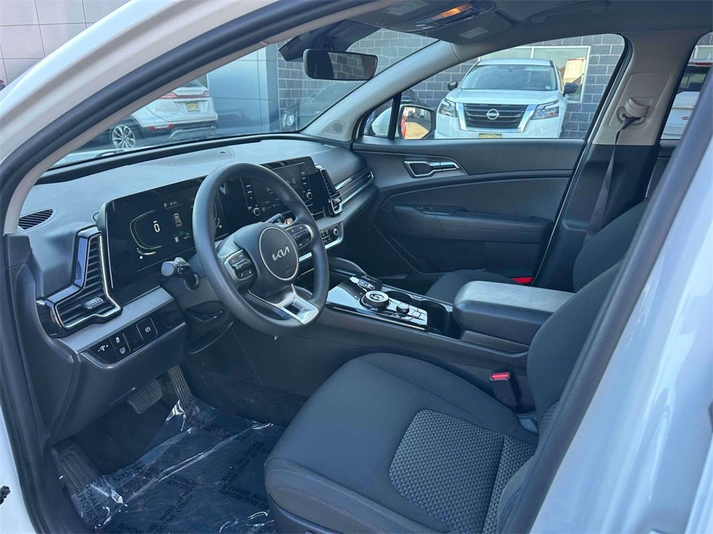 2023 Kia Sportage Hybrid LX