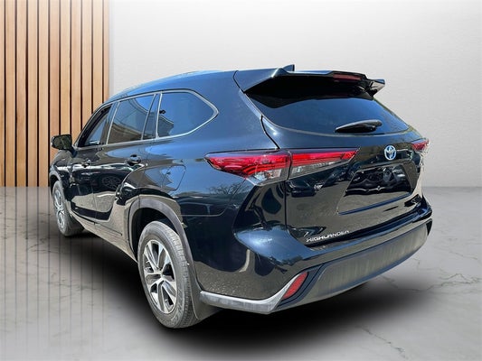 2021 Toyota Highlander Hybrid XLE in Red Bank, NJ - Nissan City of Red Bank
