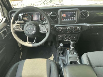 2023 Jeep Wrangler 4-Door Sport Altitude 4x4
