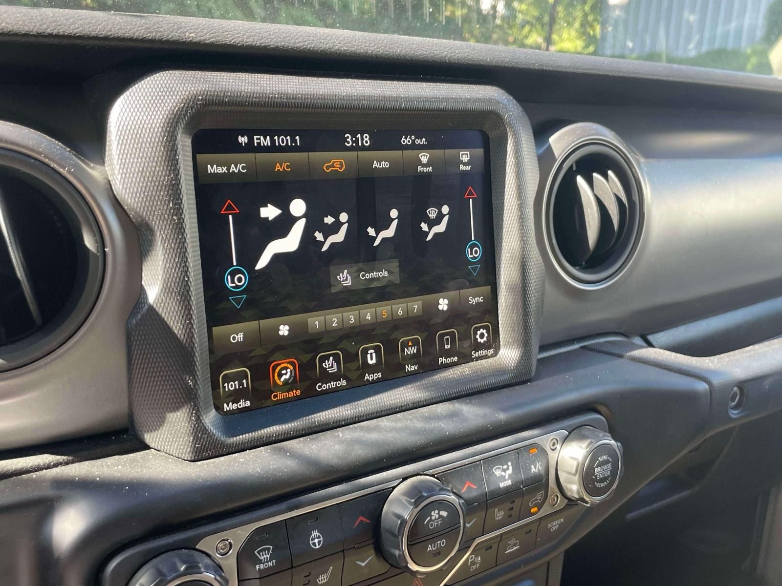 2022 Jeep Wrangler Unlimited Willys 4x4