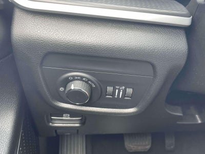 2023 Jeep Grand Cherokee Laredo 4x4
