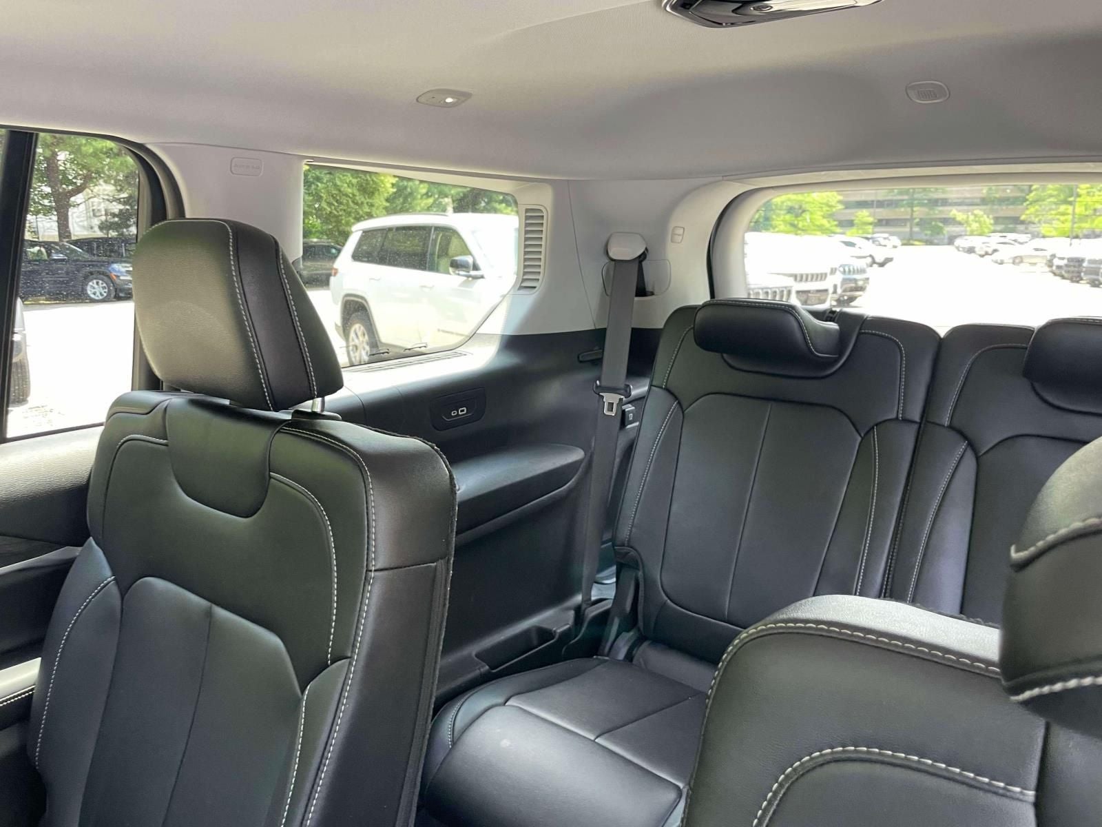 2023 Jeep Grand Cherokee L Limited 4x4
