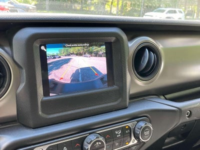 2022 Jeep Gladiator Willys 4x4