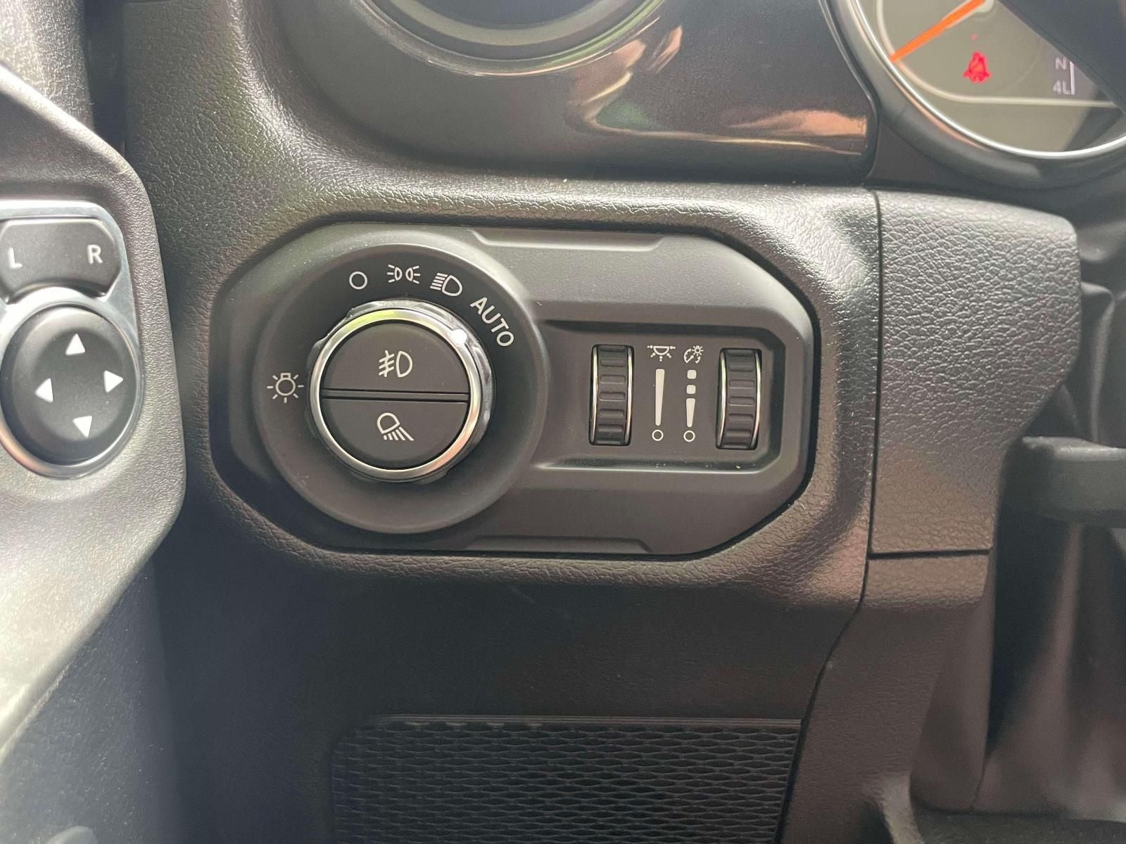 2022 Jeep Gladiator Altitude 4x4