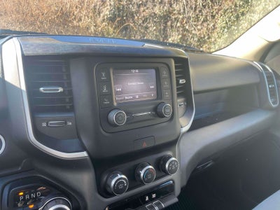 2020 RAM 1500 Big Horn Quad Cab 4x4 6'4' Box