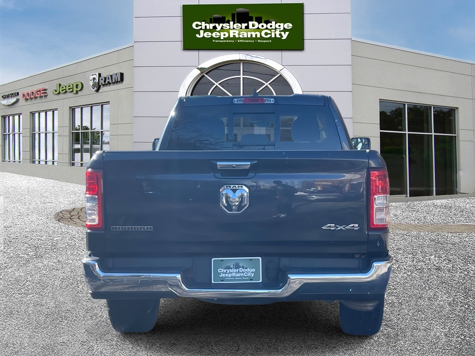 2020 RAM 1500 Big Horn Quad Cab 4x4 6'4' Box