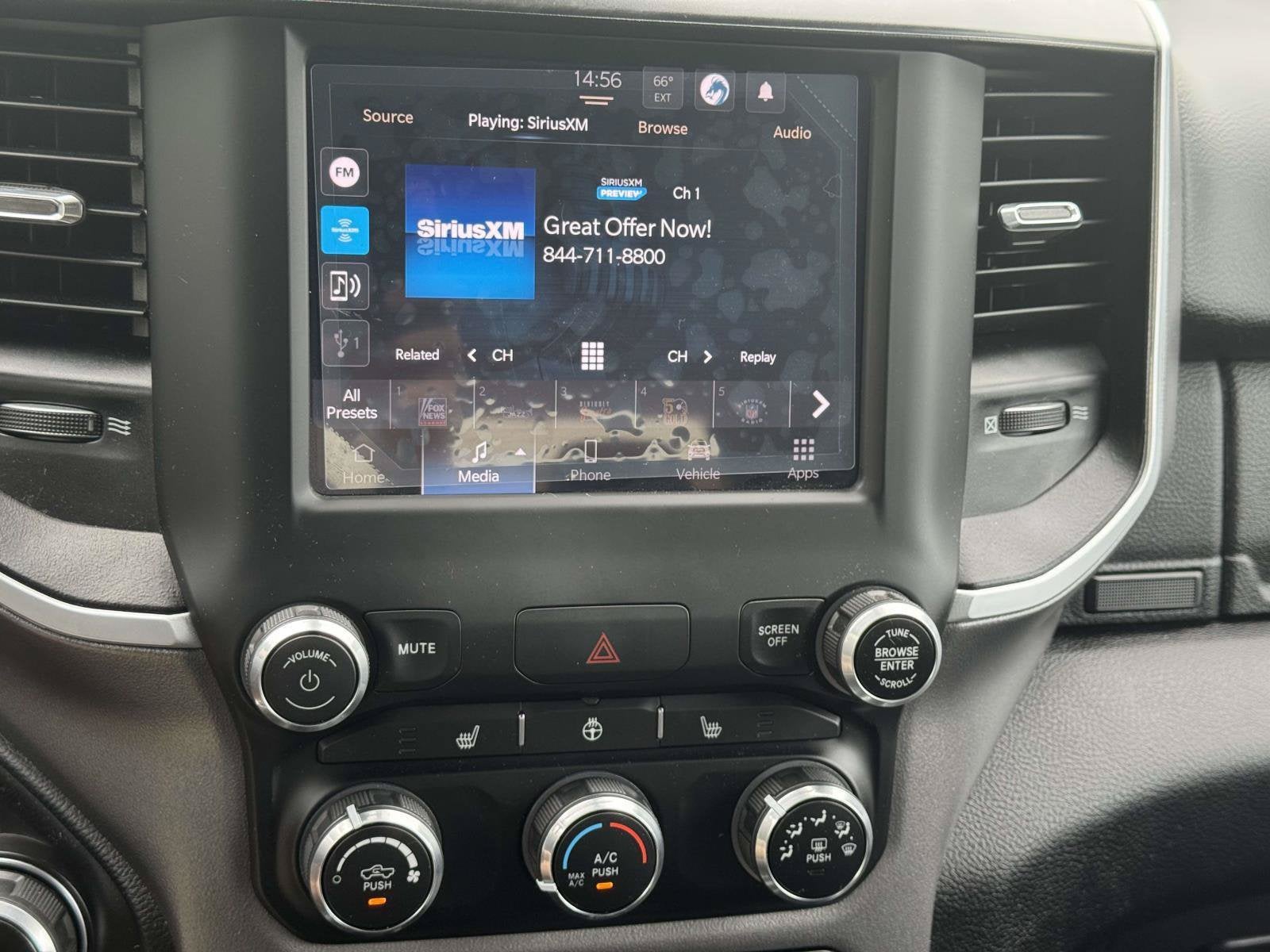2023 RAM 1500 Big Horn Crew Cab 4x4 5'7' Box