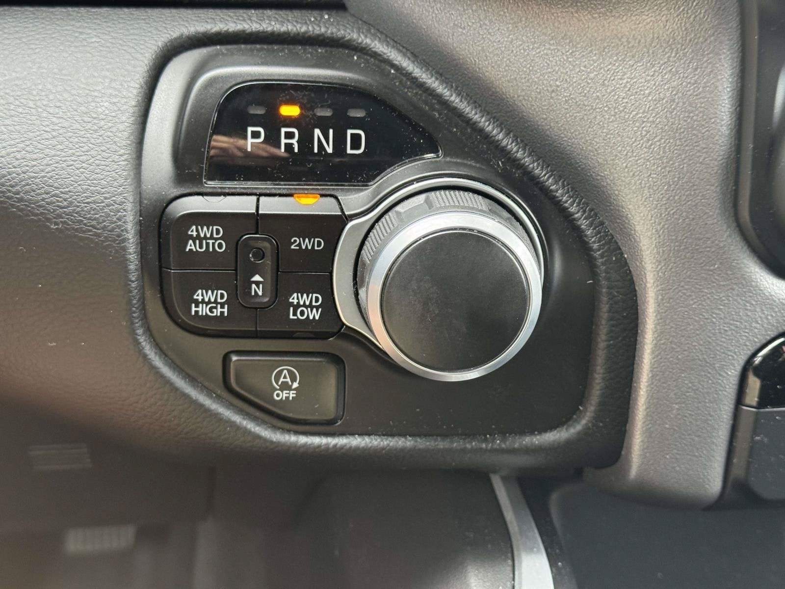 2023 RAM 1500 Big Horn Crew Cab 4x4 5'7' Box