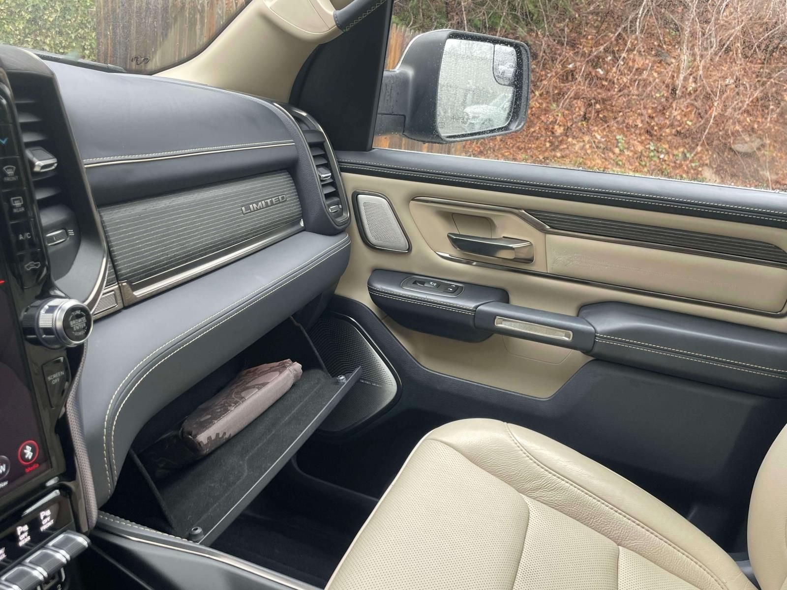 2020 RAM 1500 Limited Crew Cab 4x4 5'7' Box