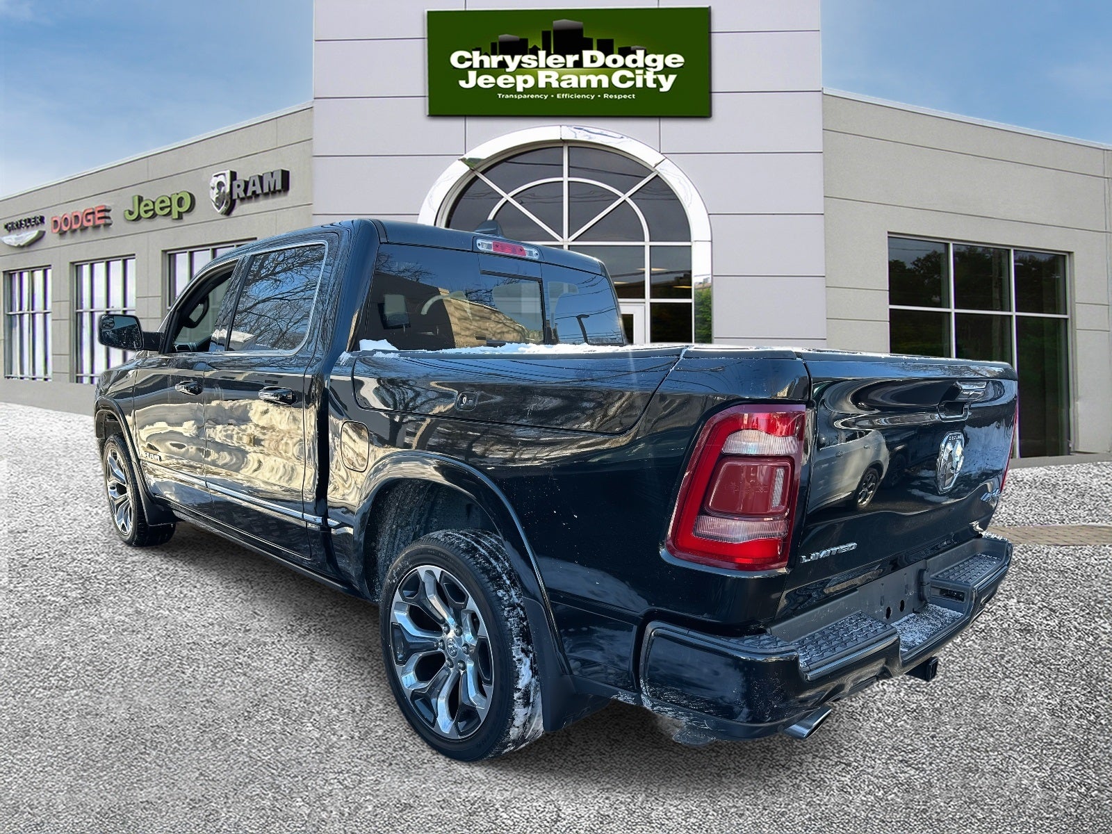 2019 RAM 1500 Limited Crew Cab 4x4 5'7' Box