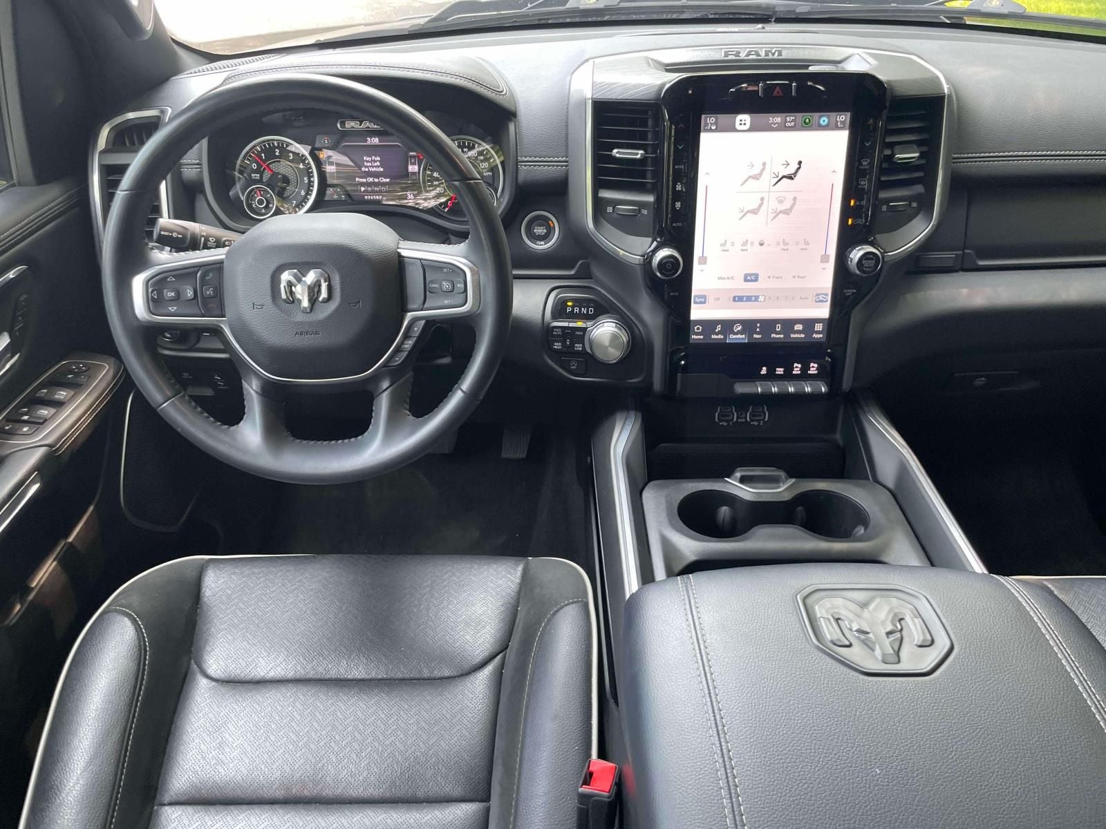 2023 RAM 1500 Laramie Crew Cab 4x4 5'7' Box