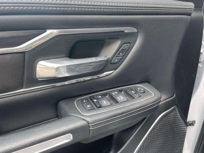 2023 RAM 1500 Laramie Crew Cab 4x4 5'7' Box