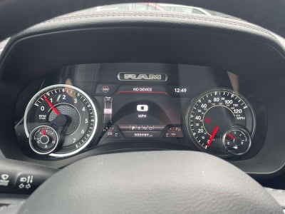 2023 RAM 1500 Laramie Crew Cab 4x4 5'7' Box
