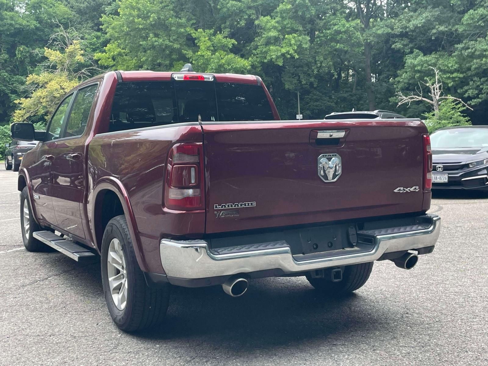 2022 RAM 1500 Laramie Crew Cab 4x4 5'7' Box