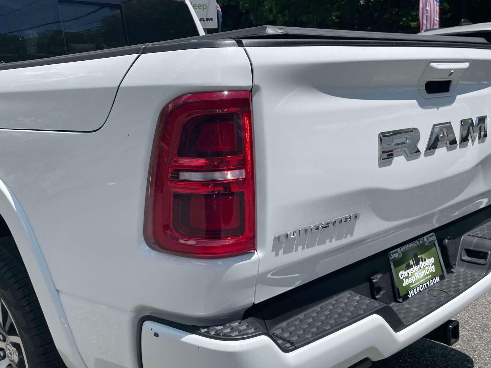 2025 RAM 1500 Tungsten Crew Cab 4x4 5'7' Box