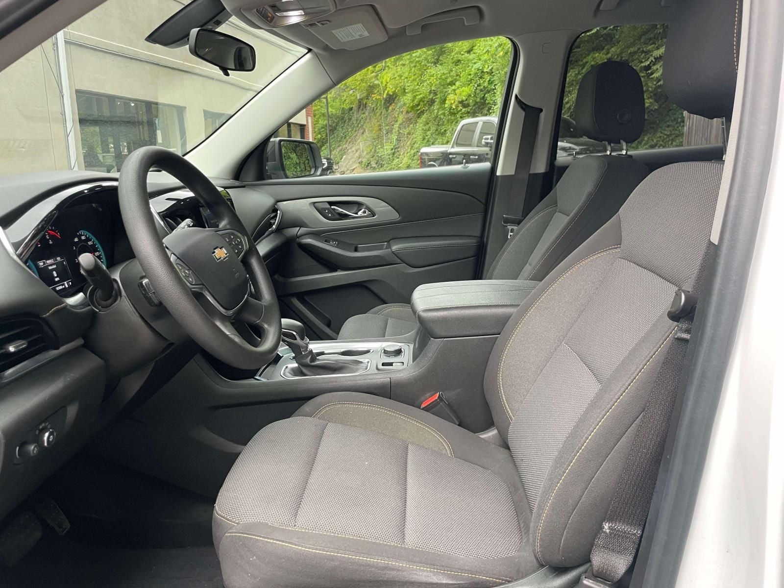 2021 Chevrolet Traverse FWD LS