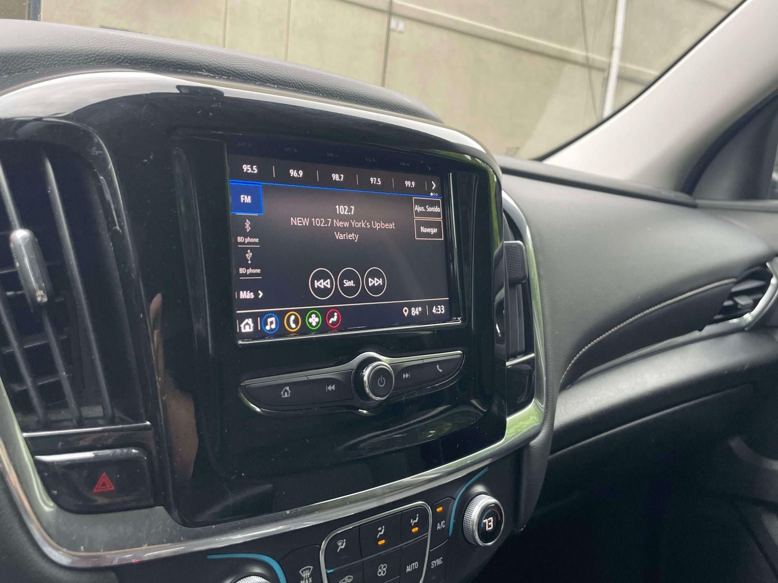 2021 Chevrolet Traverse FWD LS
