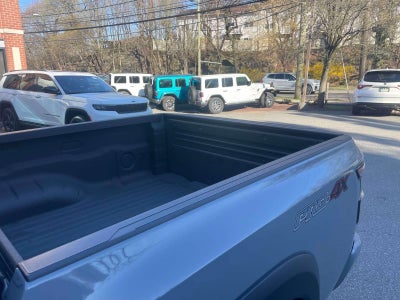 2023 Nissan Frontier Crew Cab PRO-4X 4x4