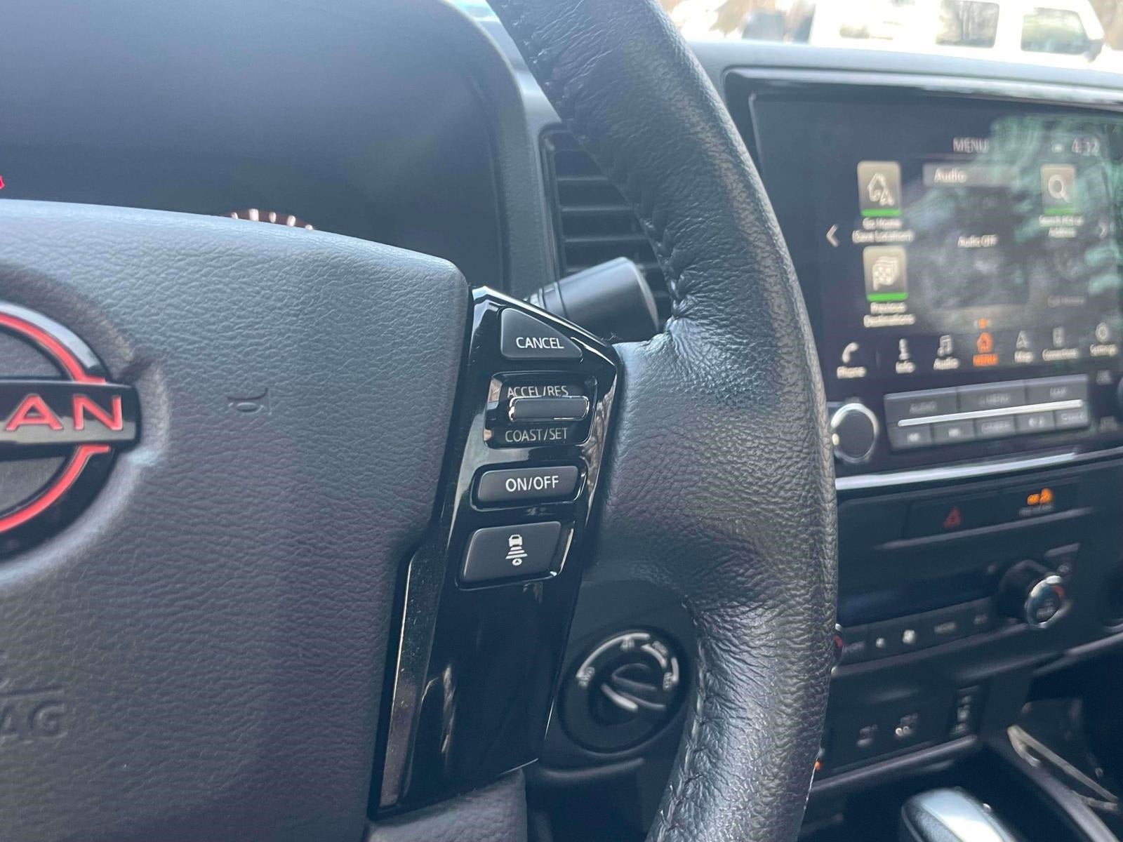 2022 Nissan Frontier Crew Cab PRO-4X 4x4