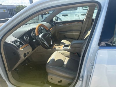 2012 Chrysler 300 C