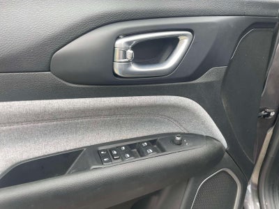 2023 Jeep Compass Latitude Lux FWD