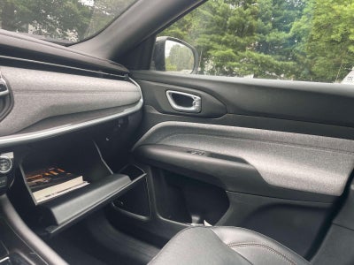 2023 Jeep Compass Latitude Lux FWD