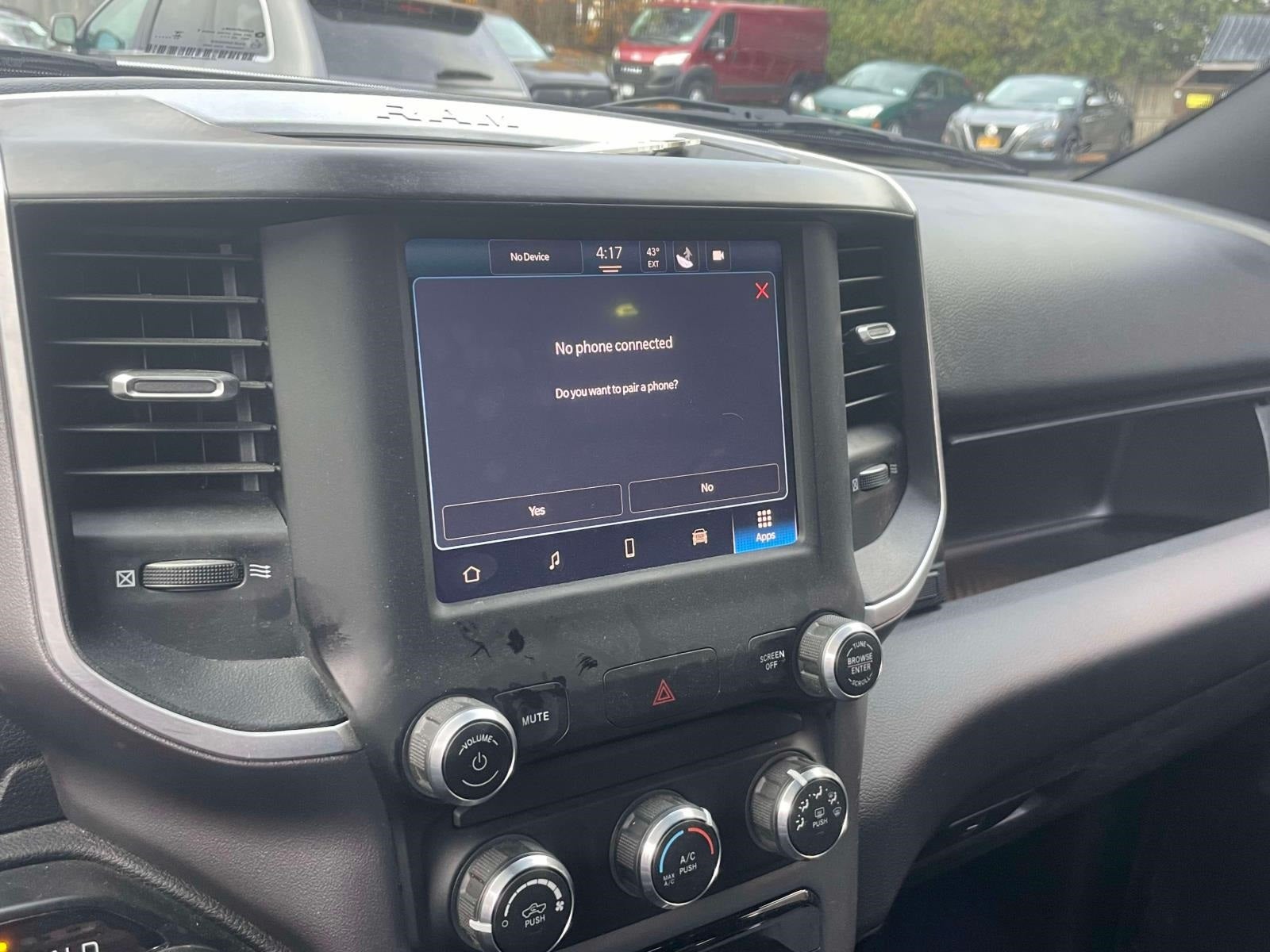 2024 RAM 2500 Big Horn Crew Cab 4x4 6'4' Box