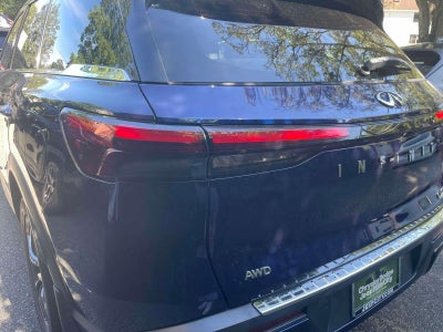 2023 INFINITI QX60 LUXE AWD