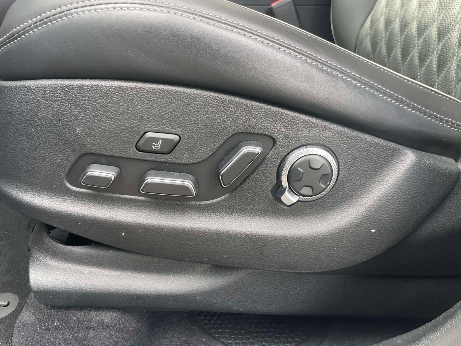 2025 Genesis GV70 3.5T AWD Sport