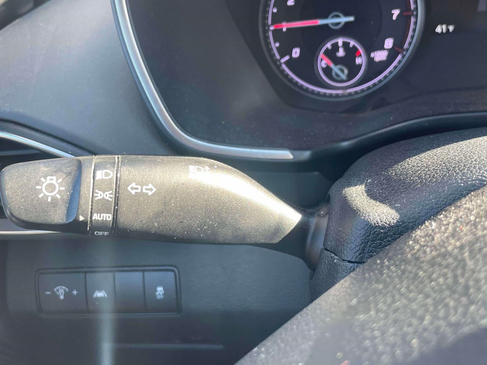 2022 Hyundai Santa Fe SE