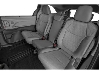 2022 Toyota Sienna LE