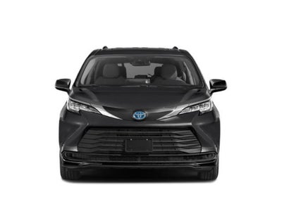 2022 Toyota Sienna LE