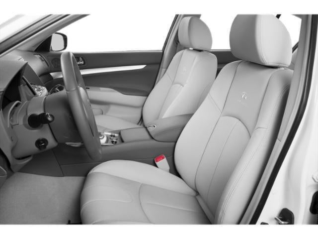 2015 INFINITI Q40 Base