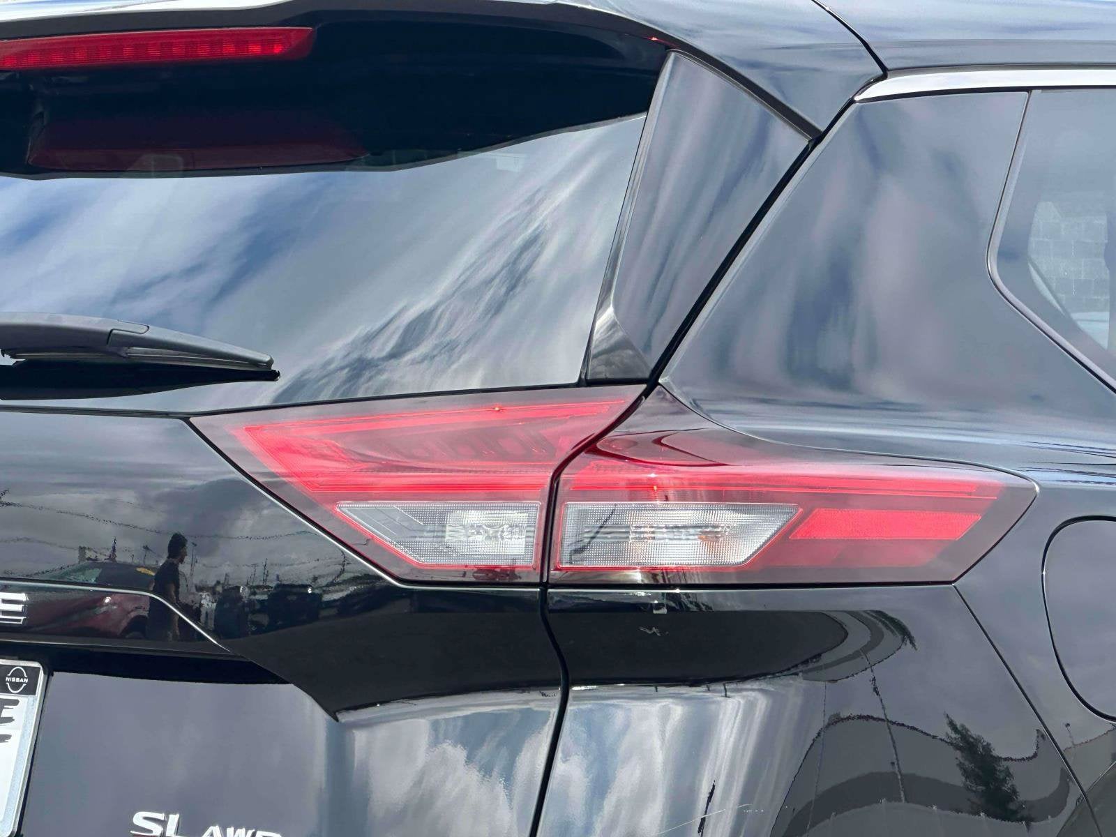 2023 Nissan Rogue SL Intelligent AWD