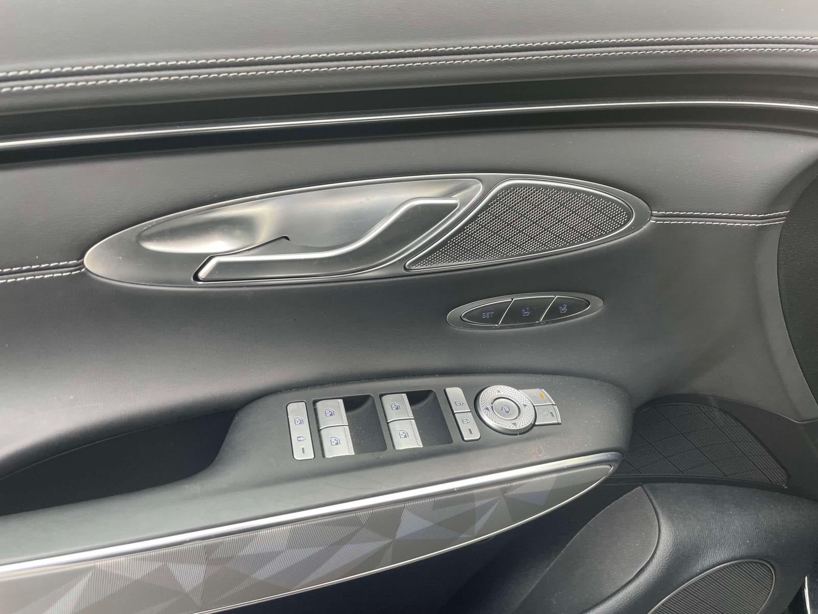 2025 Genesis GV70 3.5T AWD Sport