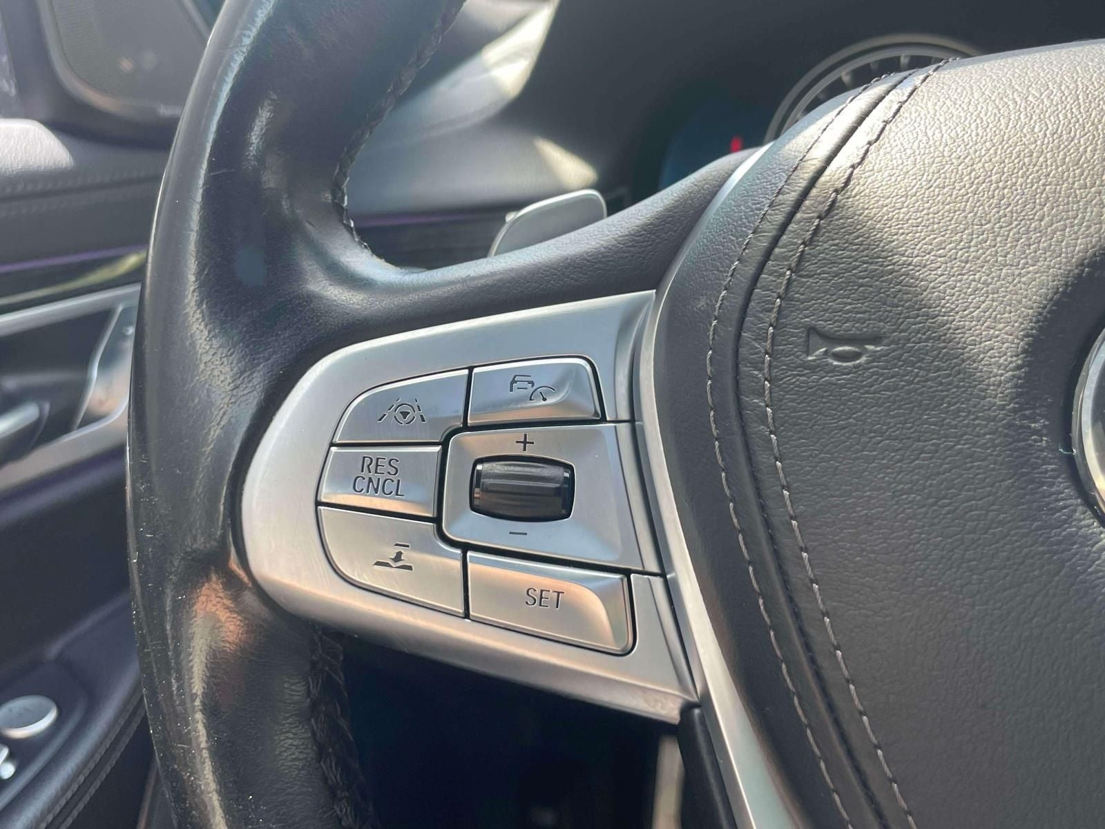 2019 BMW 740i xDrive