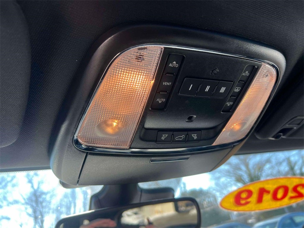 2019 Jeep Grand Cherokee High Altitude