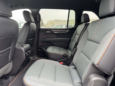 2024 GMC Acadia AT4