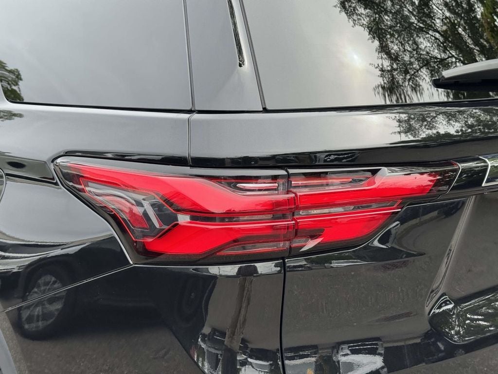 2024 Chevrolet Traverse Limited LT Cloth