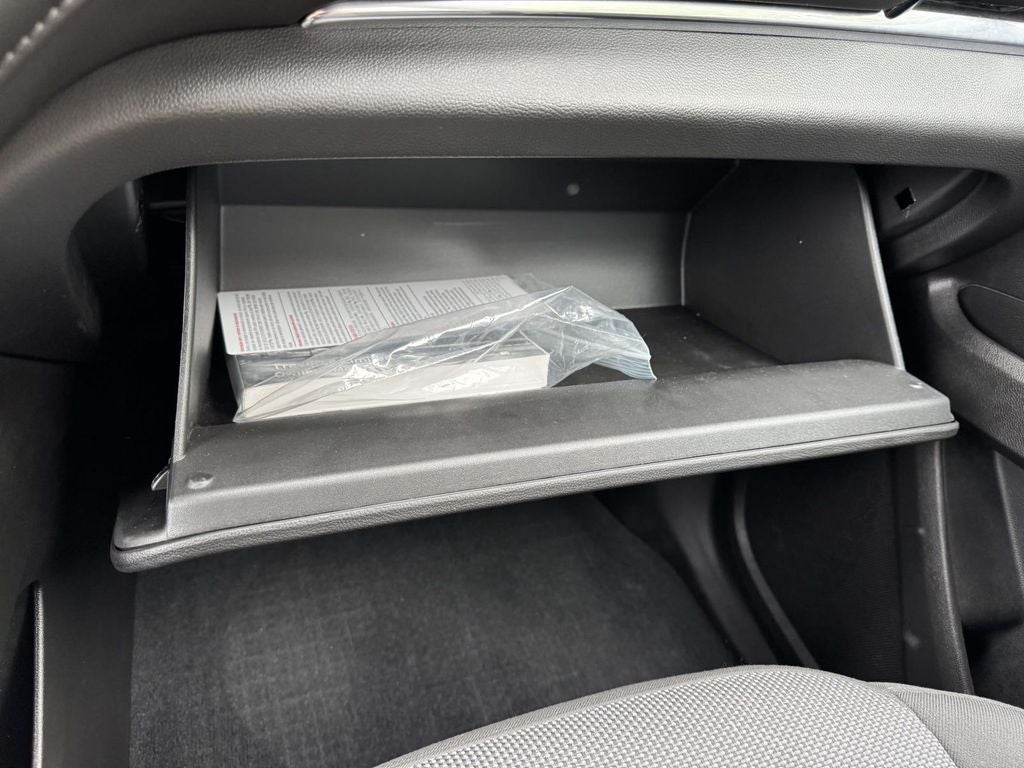2024 Chevrolet Traverse Limited LT Cloth