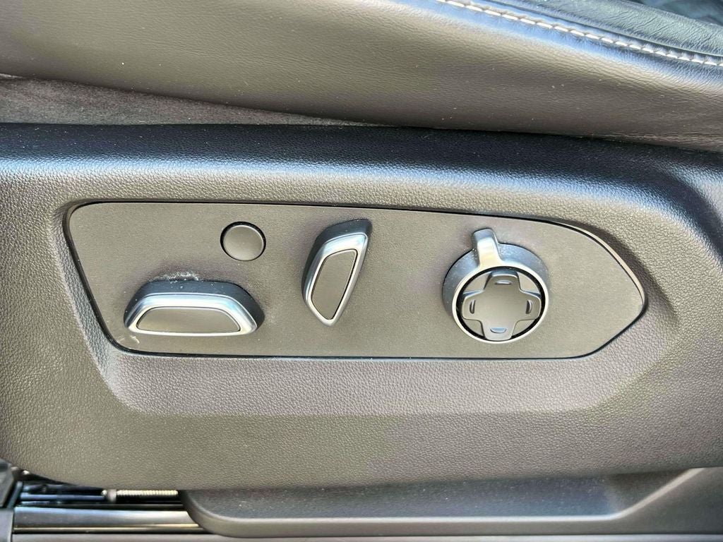 2023 Cadillac Escalade ESV Sport Platinum