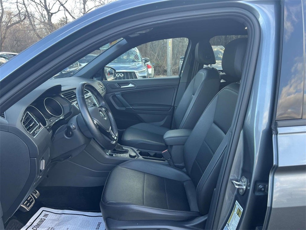 2020 Volkswagen Tiguan 2.0T SE R-Line Black 4Motion