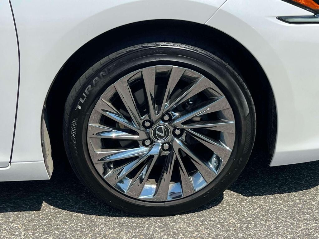 2024 Lexus ES 350 Ultra Luxury