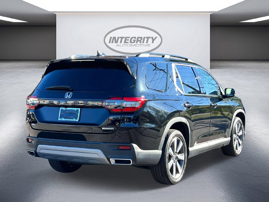 2024 Honda Pilot Touring