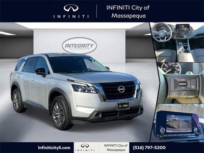 2025 Nissan Pathfinder S