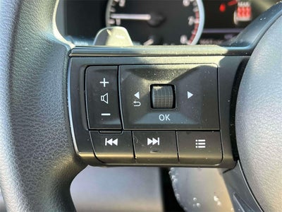 2025 Nissan Pathfinder S