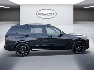 2024 BMW X7 xDrive40i